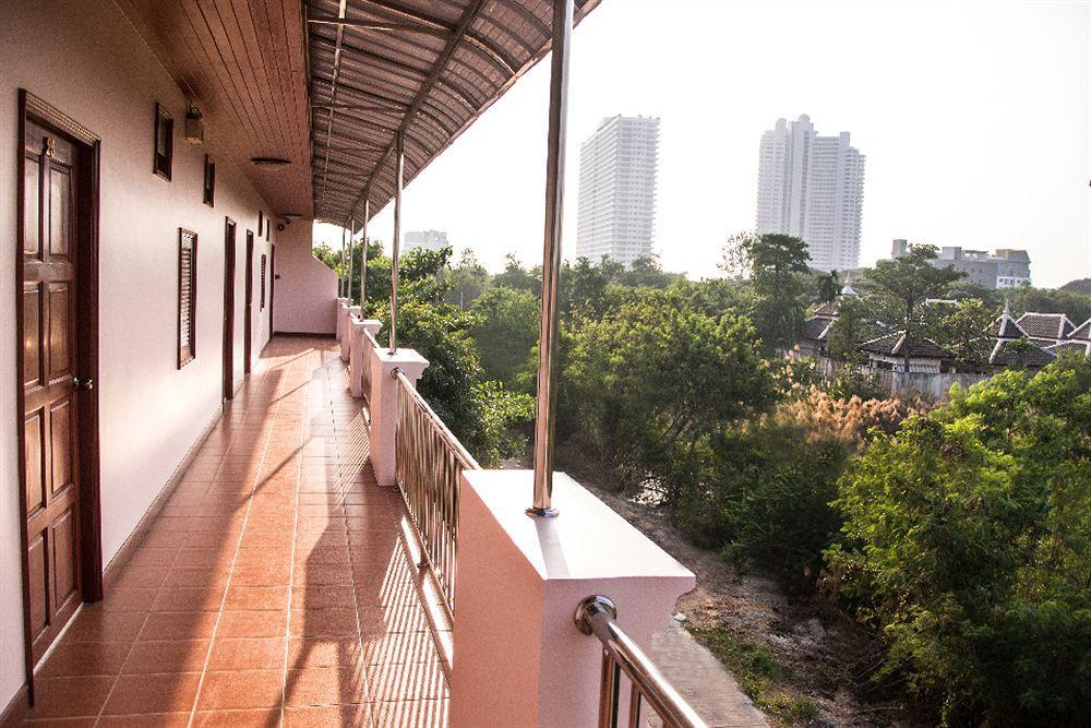 Jungle Resort Jomtien Beach Eksteriør billede