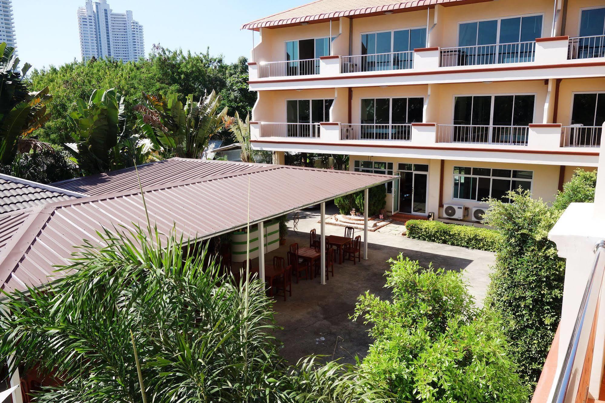 Jungle Resort Jomtien Beach Eksteriør billede